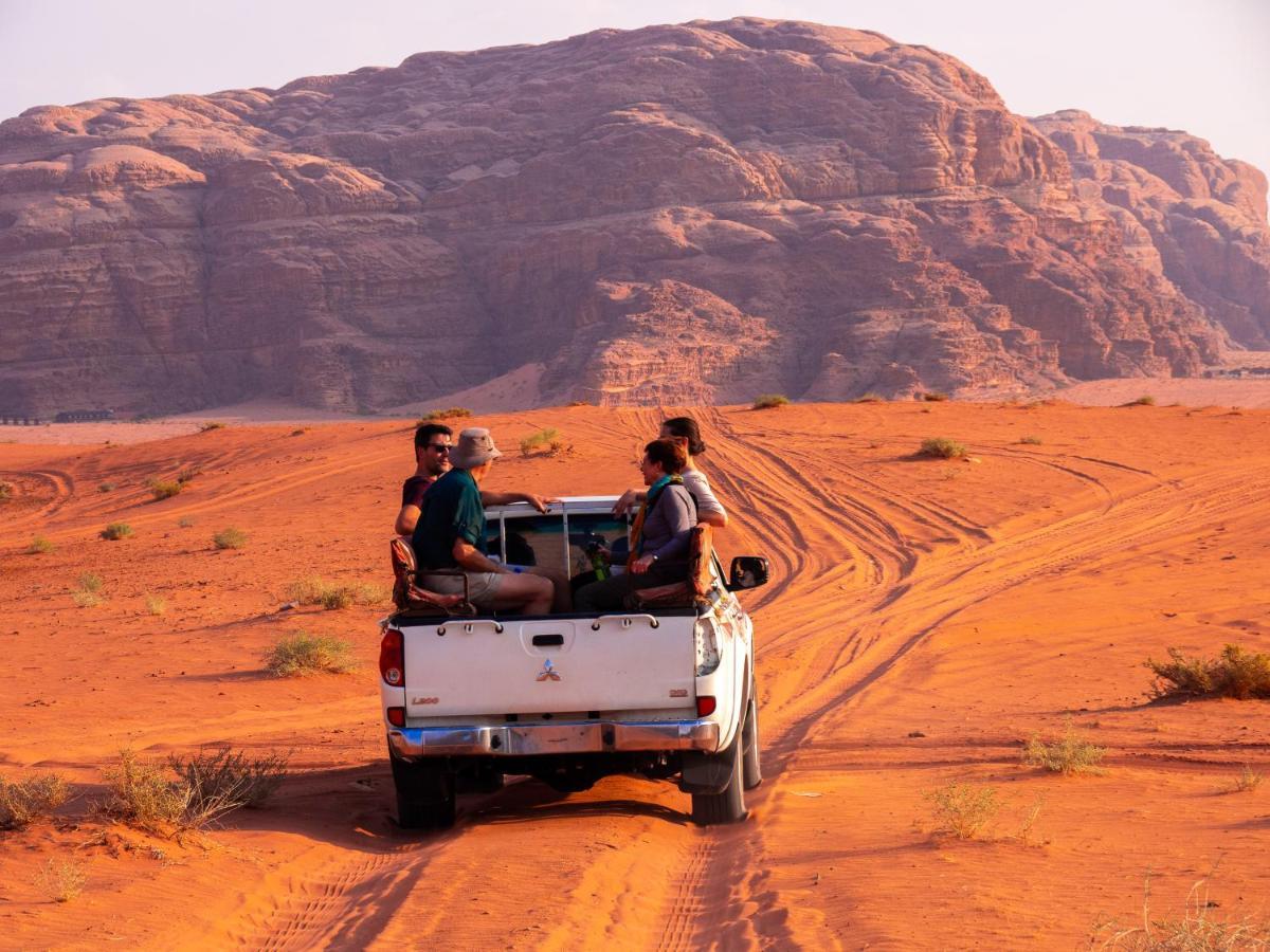 Martian Desert Camp Wadi Rum Extérieur photo